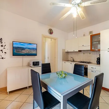 Zefiro Apartmán Albenga